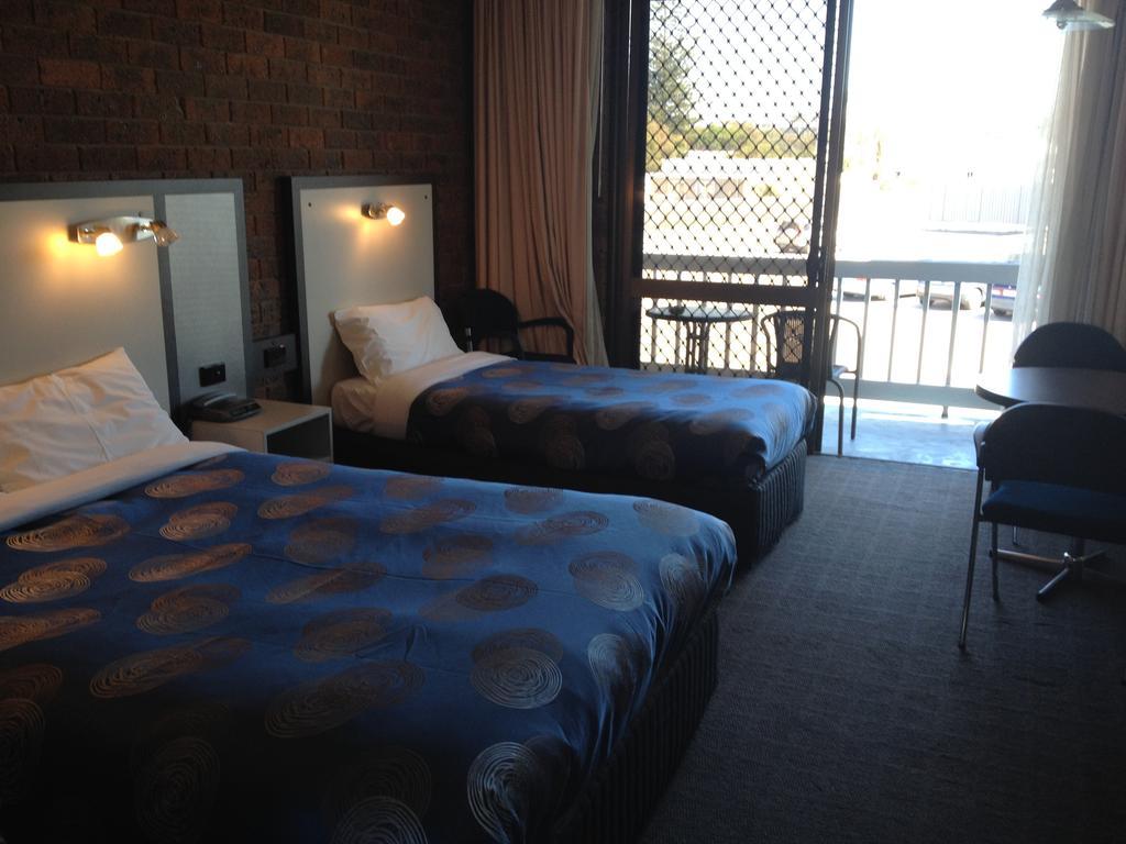 The Central Hotel Motel Lakes Entrance Værelse billede