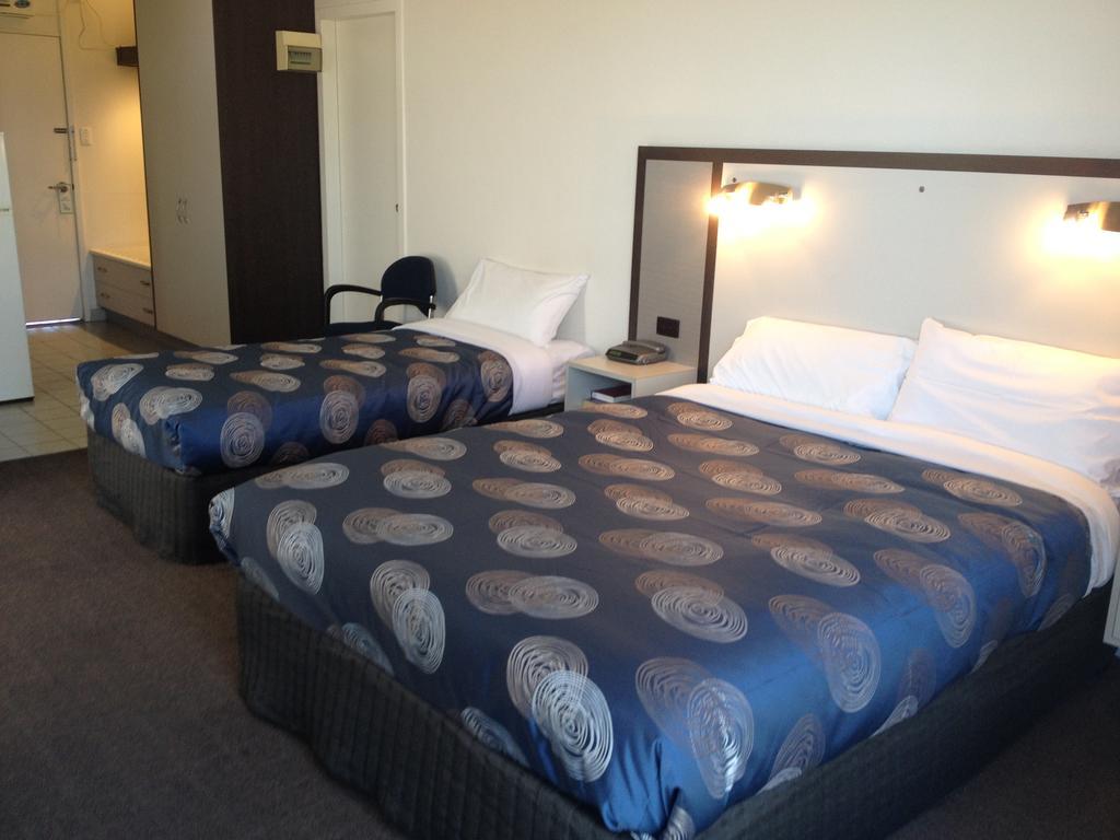The Central Hotel Motel Lakes Entrance Værelse billede