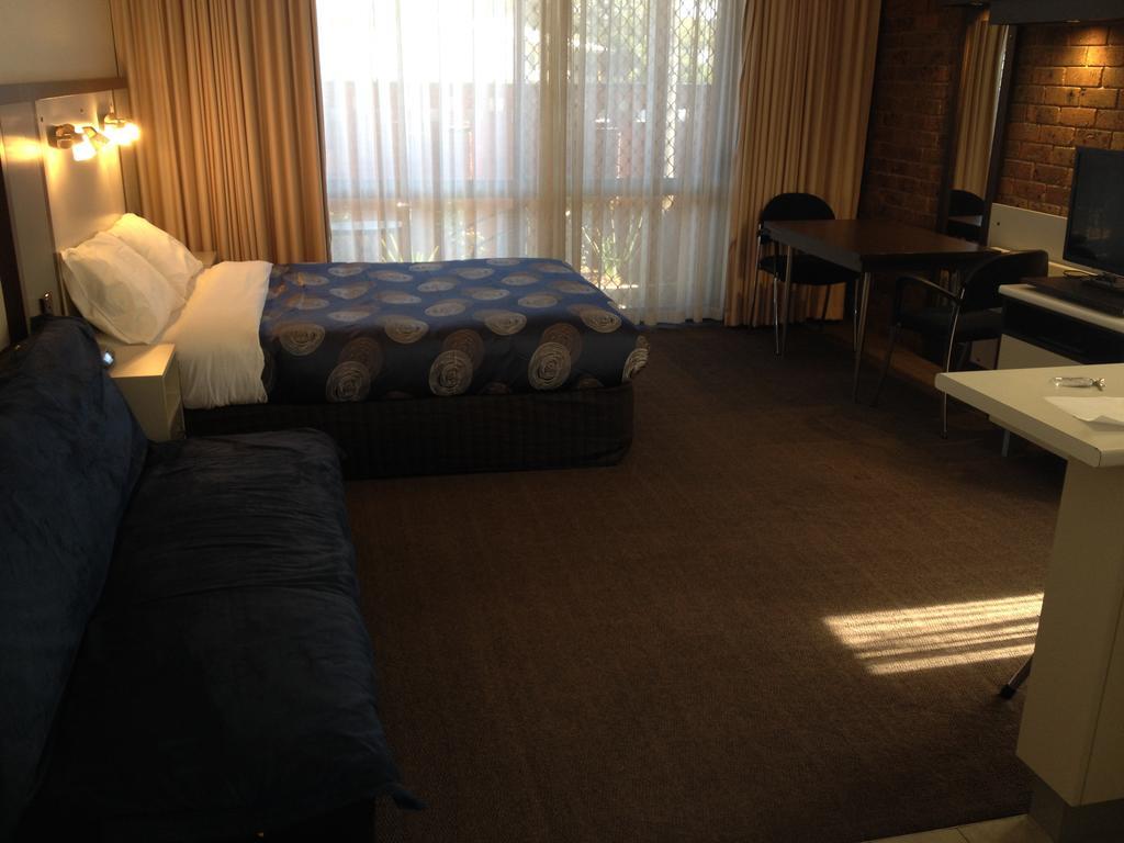 The Central Hotel Motel Lakes Entrance Eksteriør billede